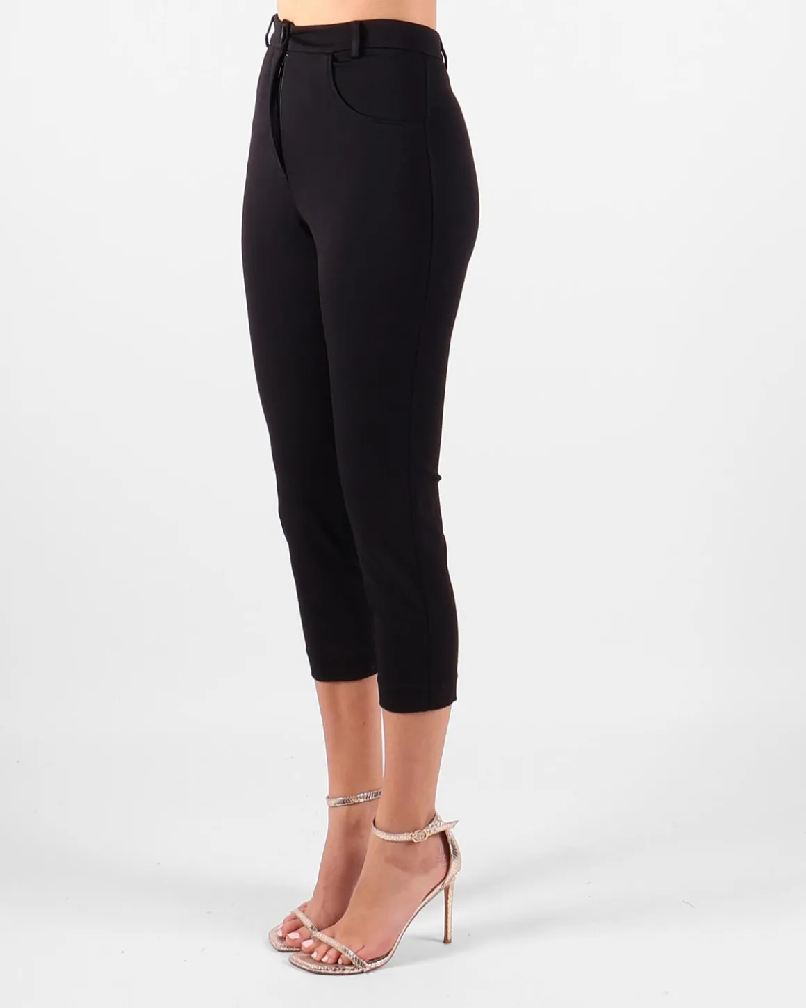 THE ANDAMANE Pantalons